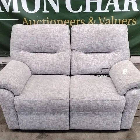 QUALITY BRITISH DESIGNED & MANUFACTURED G PLAN SEATTLE 2 SEATER POWER RECLINER SOFA REMCO LIGHT GREY FABRIC 