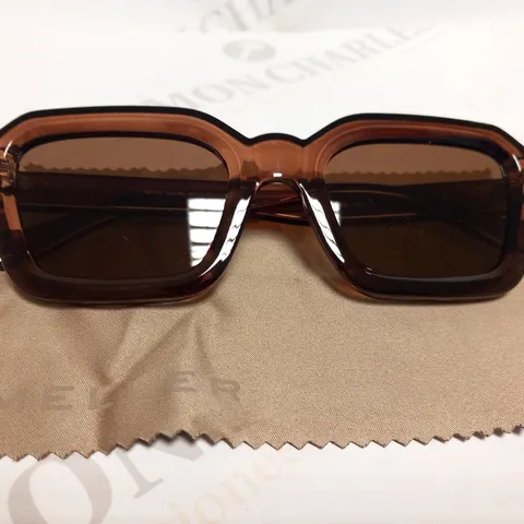 BOXED MELLER SUNGLASSES