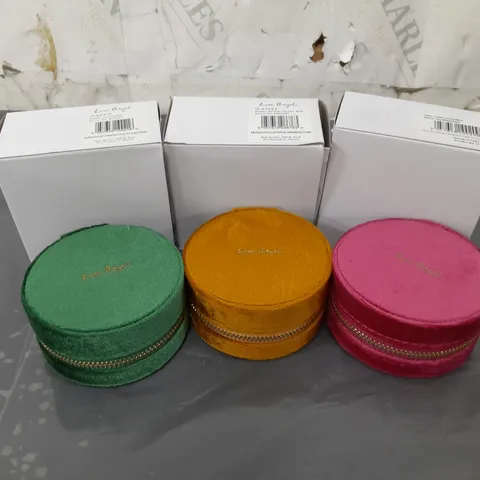 3 LISA ANGEL VELVET JEWELLERY BOXES (1 FUSCHIA, 1 FOREST GREEN, 1 MUSTARD)