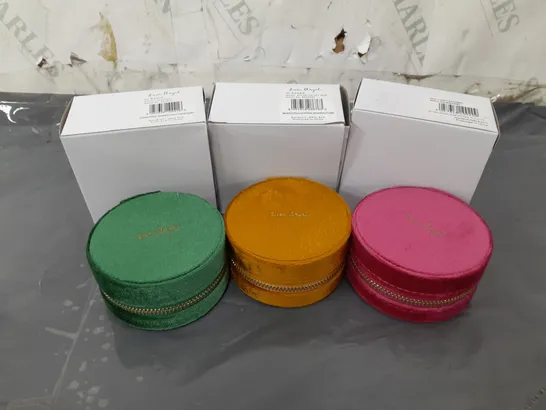 3 LISA ANGEL VELVET JEWELLERY BOXES (1 FUSCHIA, 1 FOREST GREEN, 1 MUSTARD)