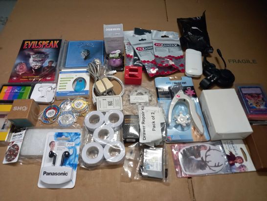 LARGE QUANTITY OF ASSORTED HOUSEHOLD ITEMS TO INCLUDE METAL MEDALS, PANASONIC EARPHONES AND MEDIA ITEMS