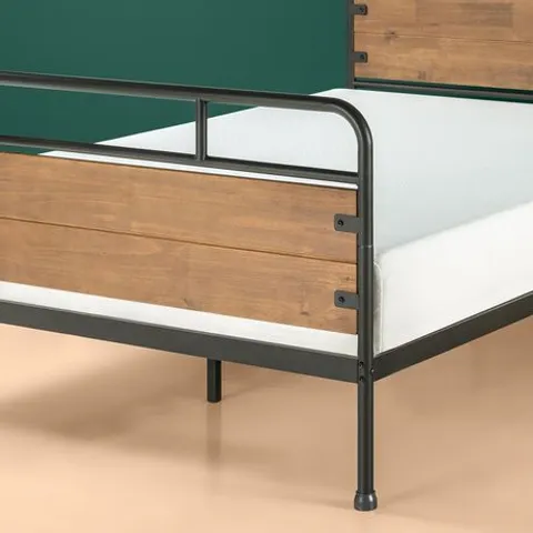 BOXED SANTA FE PLATFORM BED FRAME WITH FOOTBOARD - SUPERKING