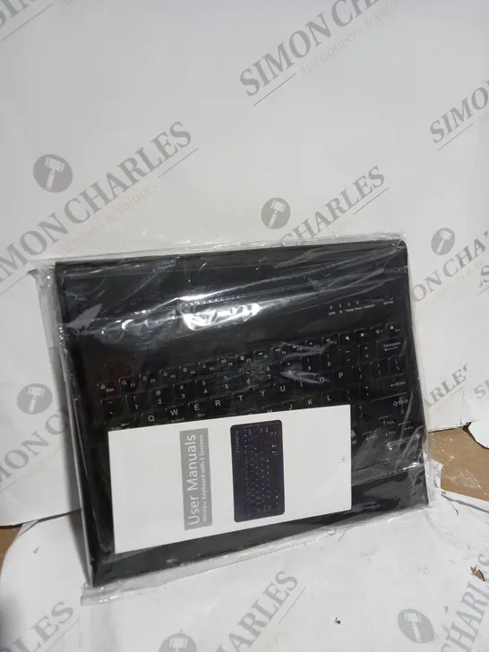 USER MANUALS WIRELESS KEYBOARD WITH 3 SYSTEMS 