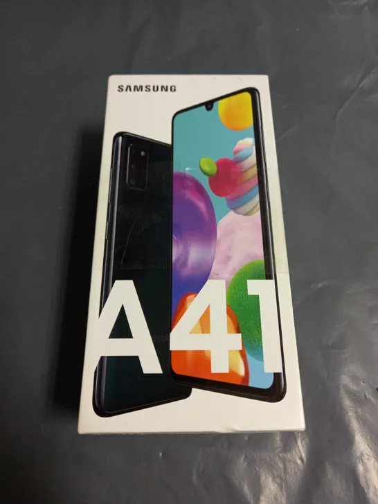 BOXED SAMSUNG GALAXY A41 SMARTPHONE 