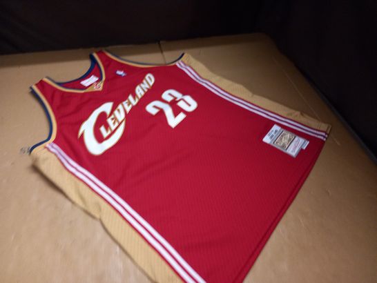 MITCHELL & NESS CLEVELAND JERSEY - XL