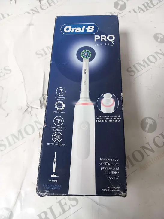 BOXED ORAL-B PRO SERIES 3 WHITE TOOTHBRUSH