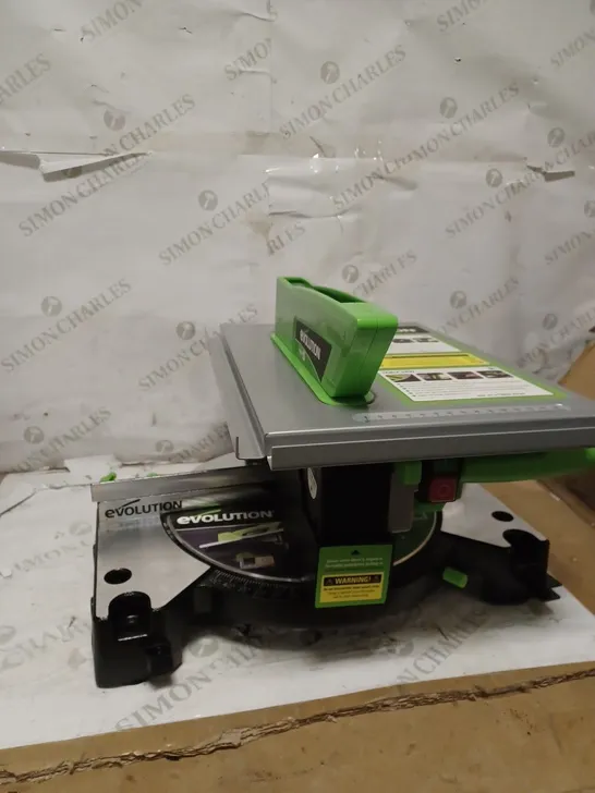 EVOLUTION MULTIPURPOSE MITRE/TABLE SAW