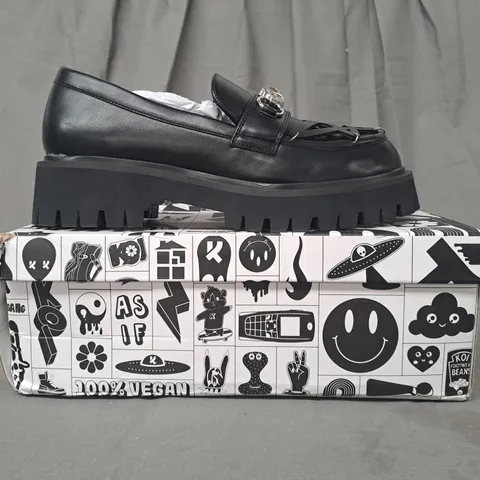 BOXED PAIR OF KOI VEGAN SILENT DUSK PENTAGRAM LOAFERS IN BLACK UK SIZE 7