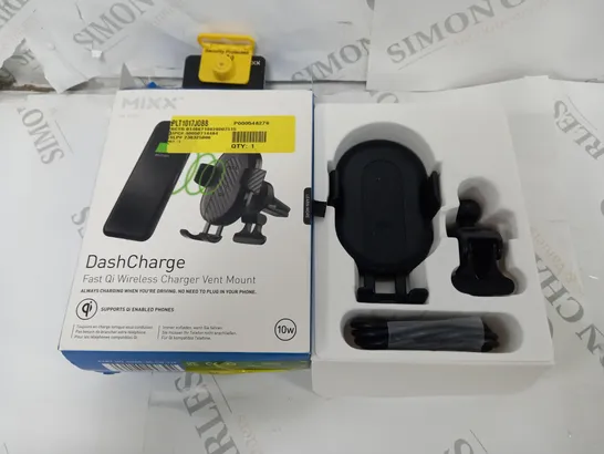 BOXED MIXX DASHCHARGE MOUNT