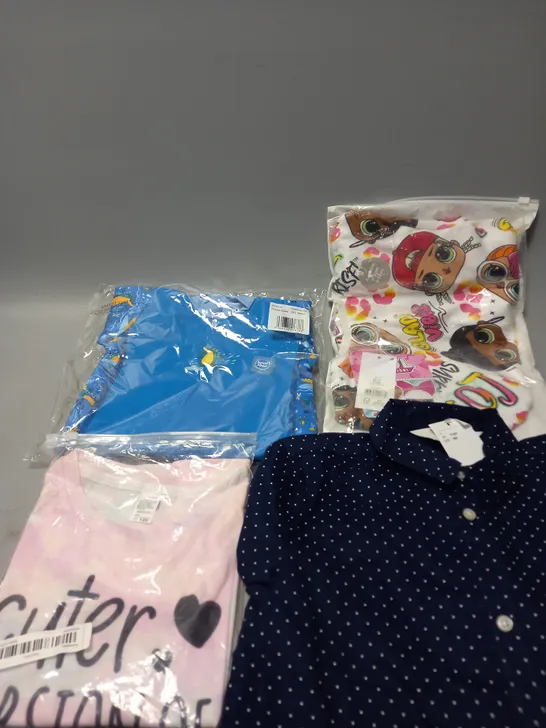 APPROXIMATELY 15 ASSORTED CHILDRENS CLOTHING PRODUCTS IN AGES RANGING FROM 5-10YRS TO INCLUDE - T-SHIRT, SHIRT , DRESS ETC