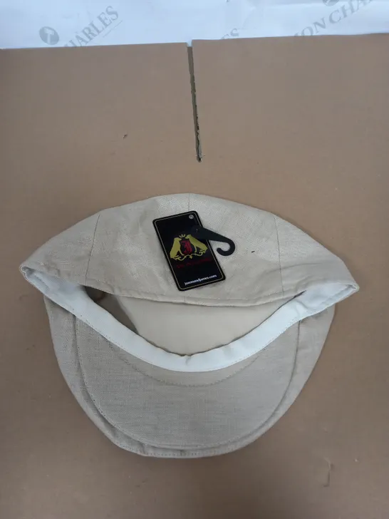 JAXON&JAMES FLAT CAP IN BEIGE SIZE L