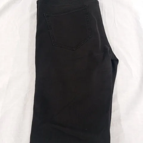 BLK DNM NYC JEANS 16 MEEHAN BLACK 27/32