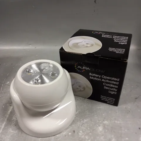 BOXED AURAGLOW BATTERY OPERATED SECURITY LIGHT 