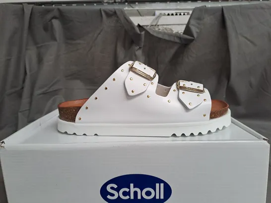 BOXED SCHOLL RAISED WHITE OPEN TOE SANDALS - SIZE 6