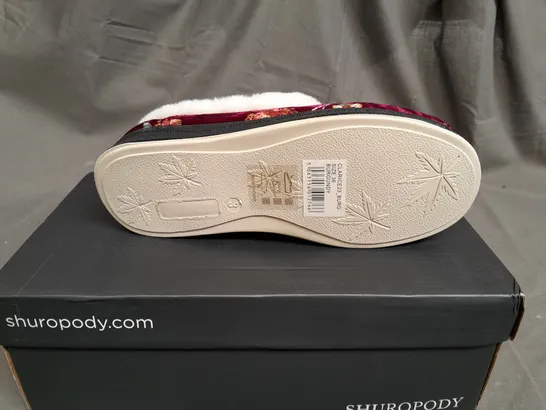 BOXED SHURPODY BURGUNDY SLIPPERS - UK 36