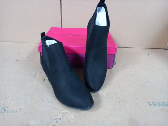 BOXED PAIR OF DOLCIS FAUX SUEDE FOOTWEAR IN BLACK SIZE 6