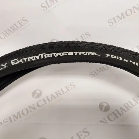 PAIR OF SURLY EXTRA TERRESTRIAL 700 X 41 60TPI TUBELESS READY TYRES