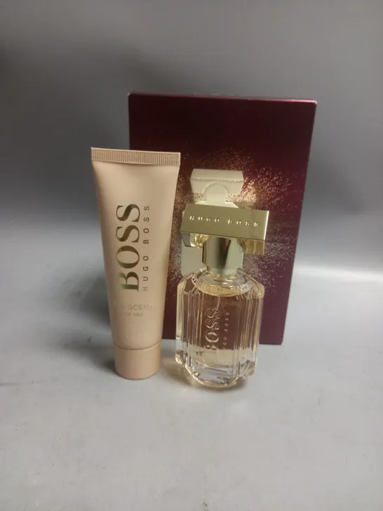 BOXED BOSS THE SCENT FOR HER 2-PIECE SET 