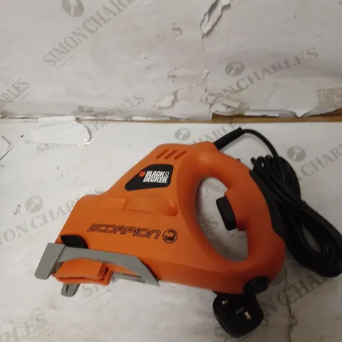 BLACK+DECKER 400V SCORPION ELECTRIC SAW, KS890ECN-GB