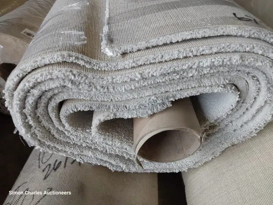 ROLL OF QUALITY ULTIMATE FIRST IMPRESSIONS SILKEN CARPET APPROXIMATELY 4M × 7.15M