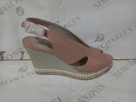 BOXED PAIR OF MODA IN PELLE EMBELLISHED WEDGE IN NUDE COLOUR EU SIZE 39