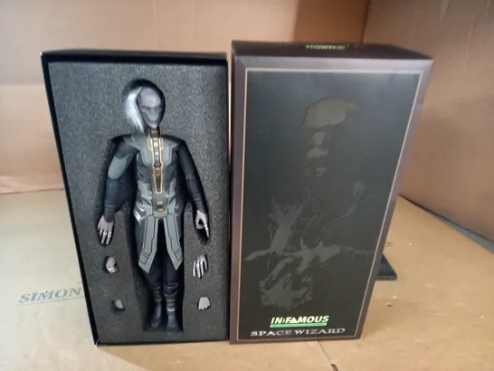 BOXED SPACE WIZARD INFAMOUS 1:6 SCALE FIGURINE