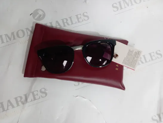 RADLEY LONDON PENSBURRY CLASSIC SUNGLASSES IN BLACK WITH RED CASE