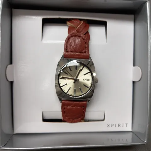 BOXED SPIRIT SILVER EFFECT WATCH W. BROWN FAUX LEATHER STRAP