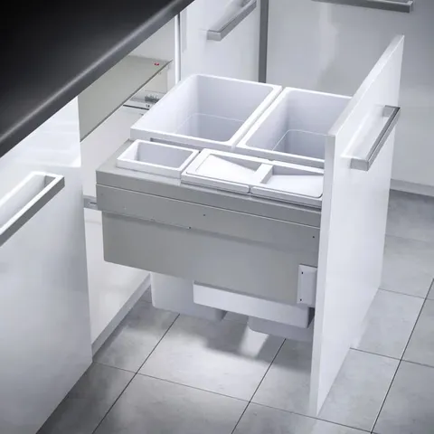 BOXED PLASTIC OPEN PULL OUT/UNDER COUNTER BIN 