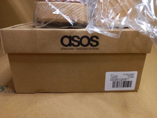 BOXED PAIR OF ASOS TAN/STUD DETAILED SANDALS - SIZE 7