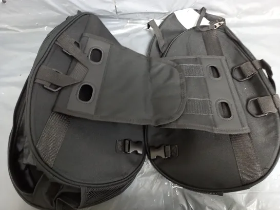 UNBRANDED SADDLE BAGS IN BLACK 