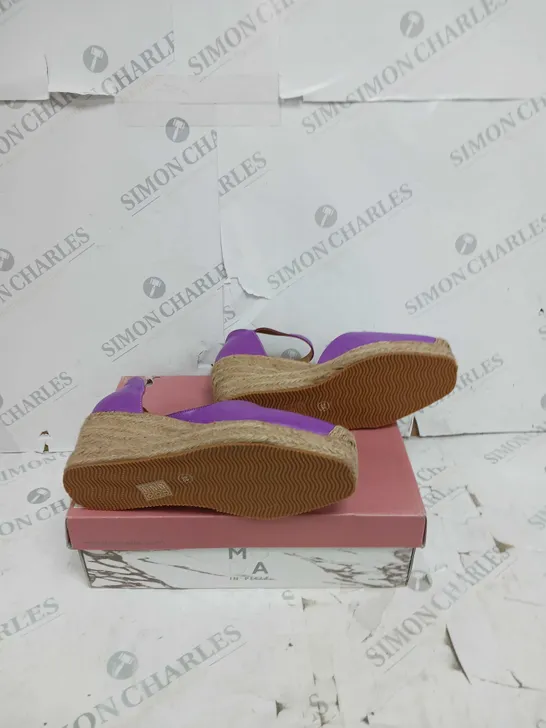 PAIR OF MODA IN PELLE GALIANA WEDGE PURPLE SIZE 5 