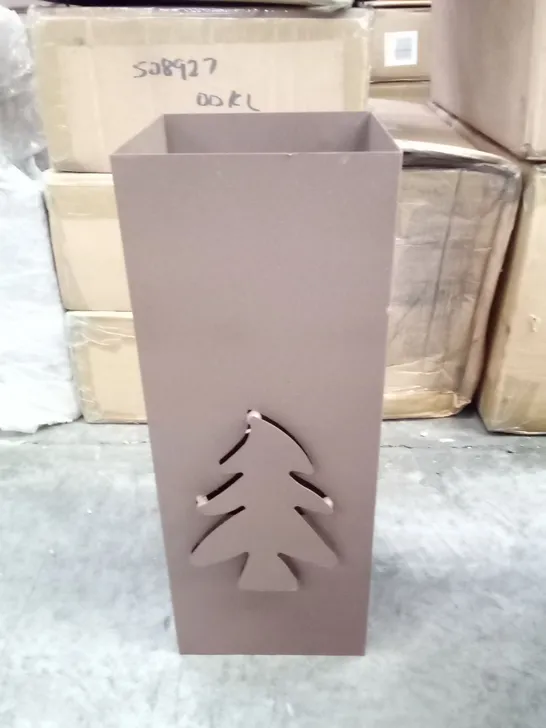 BOXED ABELLA XMAS EDELROST GROUND SPIKE TREE