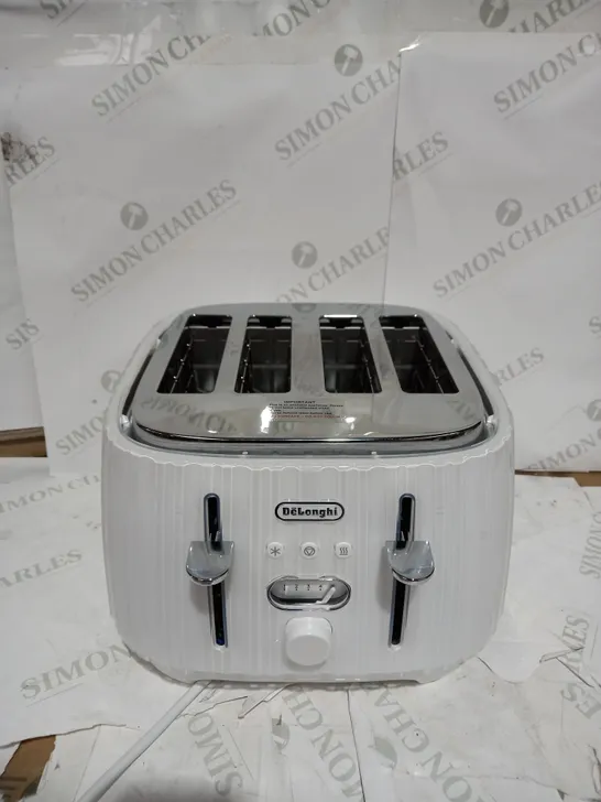 DELONGHI BALLERINA 4 SLICE TOASTER RRP £69.99