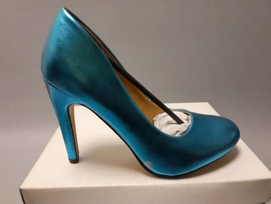 8 BOXED ASOS SCALA HIGH HEELS IN BLUE - UK 5