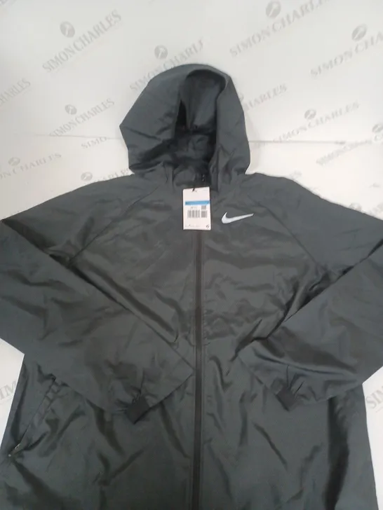 NIKE LOGO ZIPPED WINDPROOF COAT SIZE M