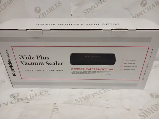 BRAND NEW BOXED SOUS-VIDE IVIED PLUS VACUUM SEALER