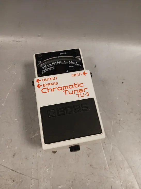 BOSS CHROMATIC TU-3 TUNER 