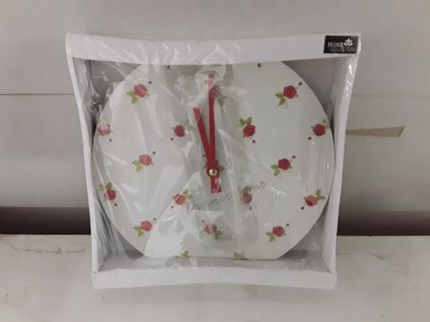 BOXED FLOWER THEMED ROUND WALL CLOCK