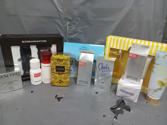 APPROXIMATELY 12 ASSORTED HEALTH & BEAUTY ITEMS TO INCLUDE FENTY SKIN INSTANT RESET (50ml), AURUM AJMAL EAU DE PARFUM (75ml), BESTBRANDNEWYORK SET, ETC