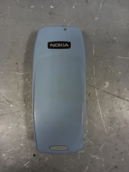 NOKIA 3330 MOBILE PHONE 