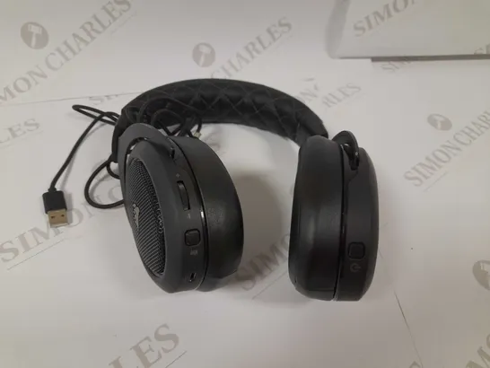 HS70 PRO WIRELESS CARBON GAMING HEADSET