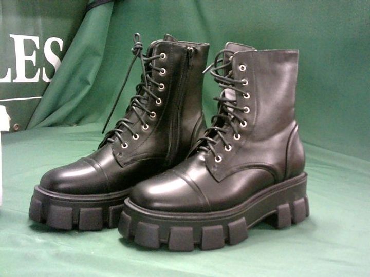 pretty little thing long boots