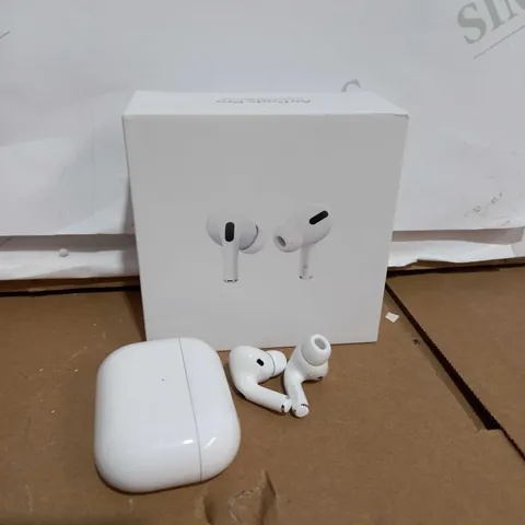 APPLE AIRPODS PRO