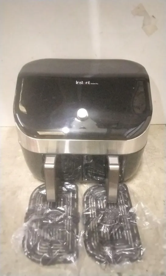 BOXED INSTANT VORTEX 8 IN 1 PLUS DOUBLE AIR FRYER 7.6L 