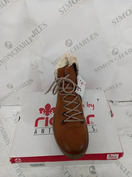 BOXED PAIR OF RIEKER LACE UP ANKLE BOOTS - TAN - UK SIZE 7.5