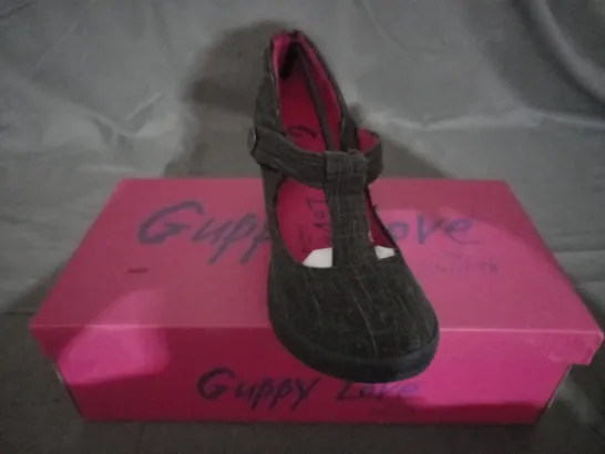 APPROXIMATELY 12 BOXED PAIRS OF GUPPY LOVE BY BLOWFISH WEDGE SHOES IN VARIOUS SIZES TO INCLUDE SIZE 39.5EU