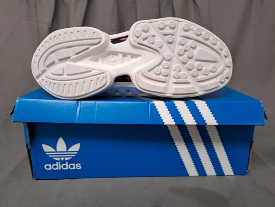 BOXED PAIR OF ADIDAS ADIFOM CLIMACOOL SHOES IN WHITE UK SIZE 11