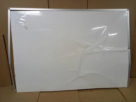 WHITEBOARD 