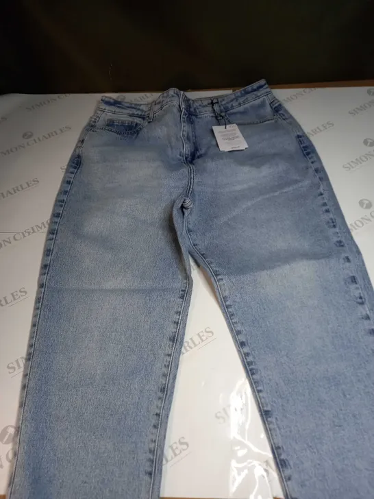 NEW LOOK KIND HANNAH STRAIGHT LEG REGULAR DENIM JEANS - UK 14